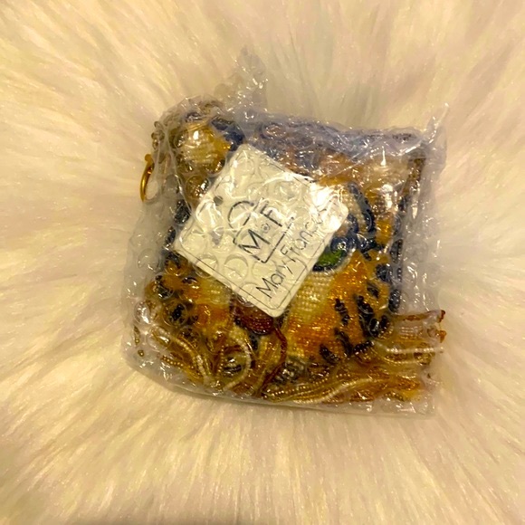 🆕MARY FRANCES 🦁COIN PURSE 🦁 - Picture 2 of 11
